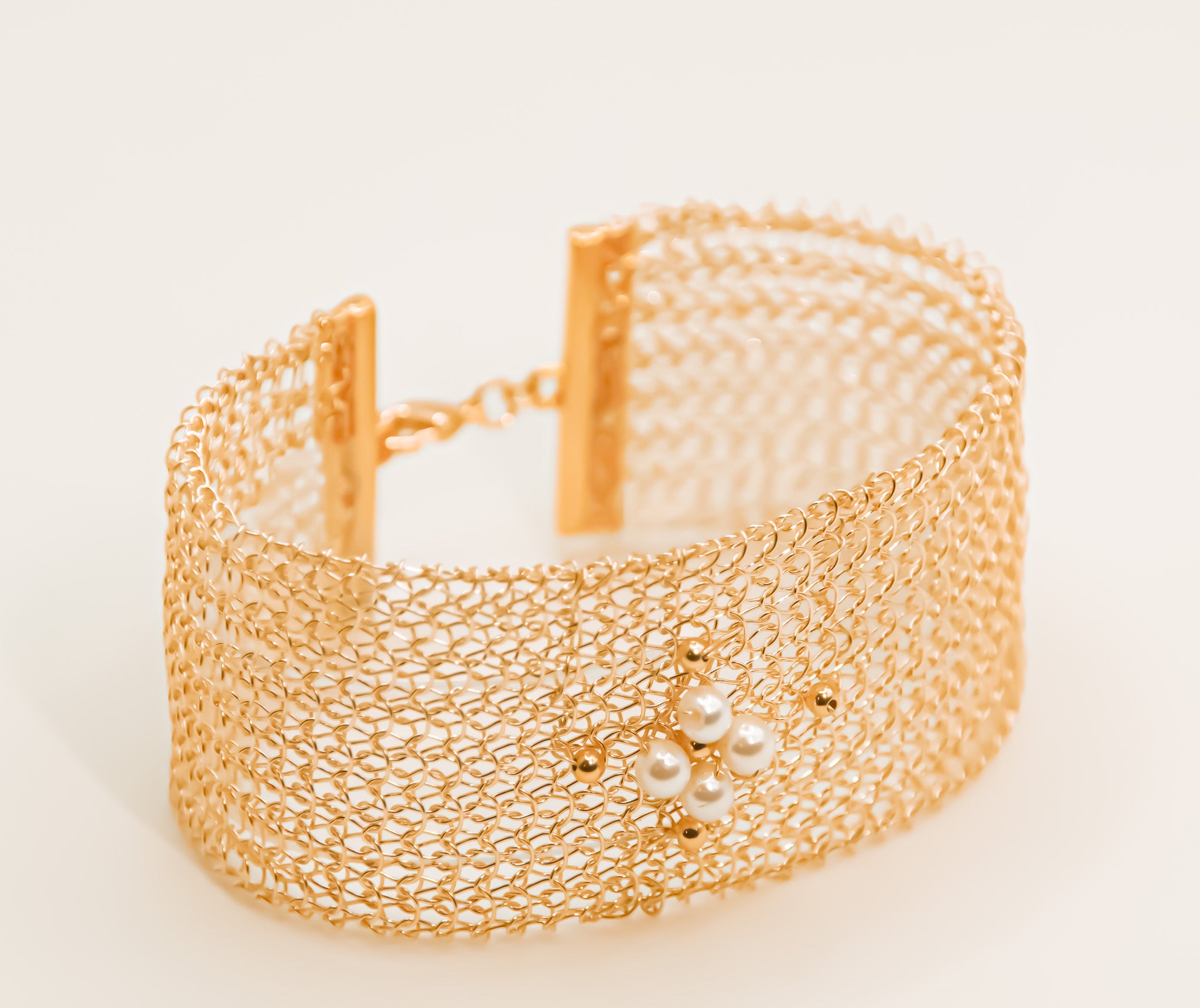 Manchette Fine perlée – Collection tissée